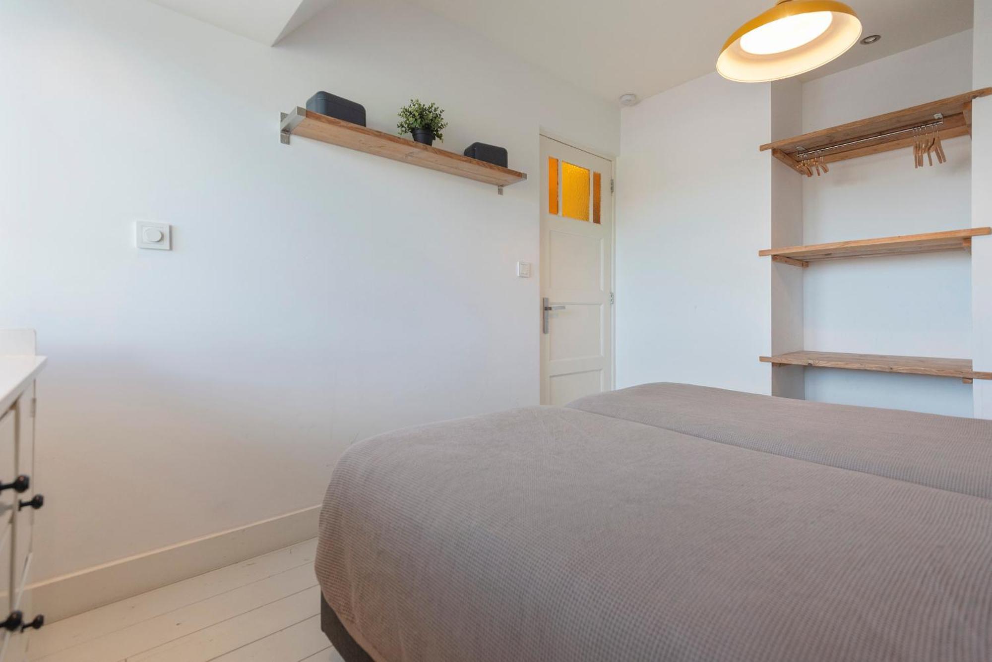 Wijkiki Surf House *