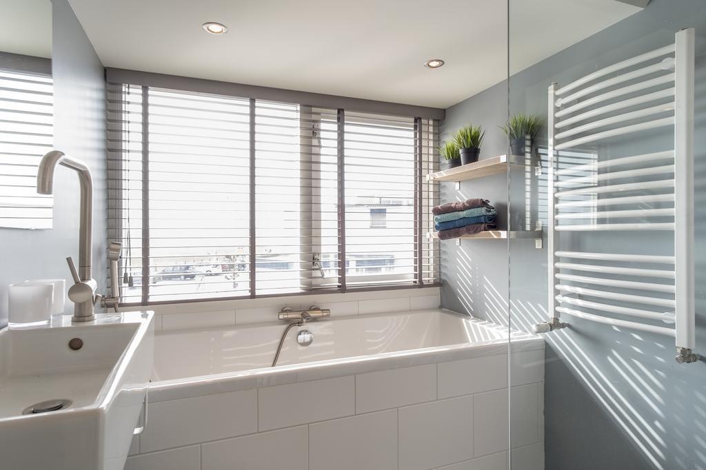 Wijkiki Surf House Appartamento